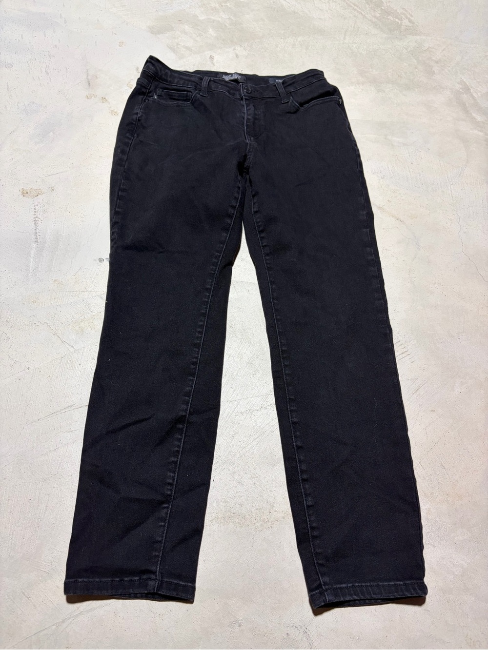 Judy blue Black slim fit Leg Jeans 13/31